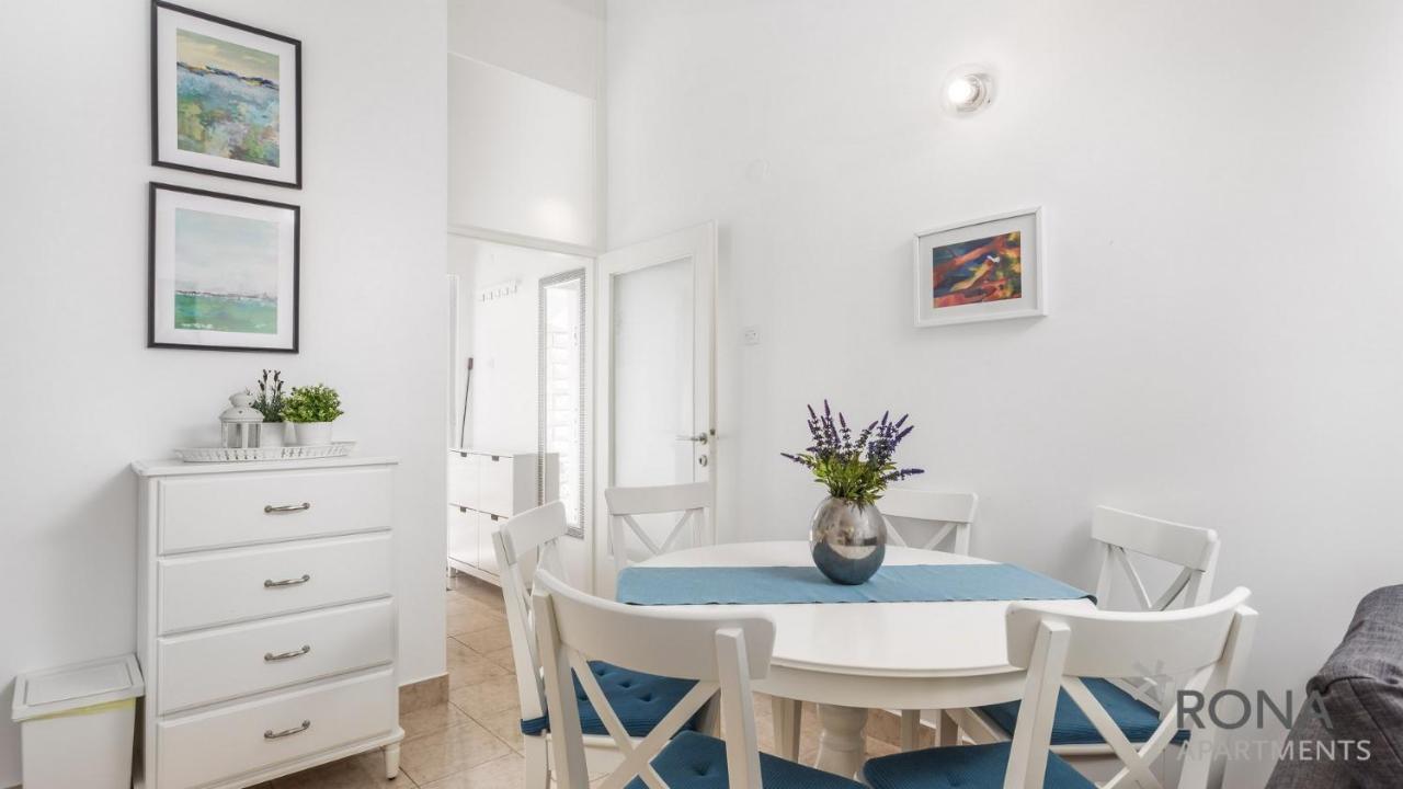 Rona Apartment Flower 1 And Flower 2 Novalja Ngoại thất bức ảnh